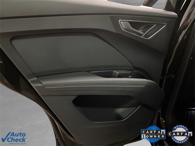 Used 2024 Audi Q4 e-tron Premium image 60