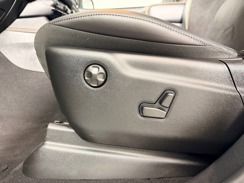 Used 2025 Dodge Durango R/T image 24