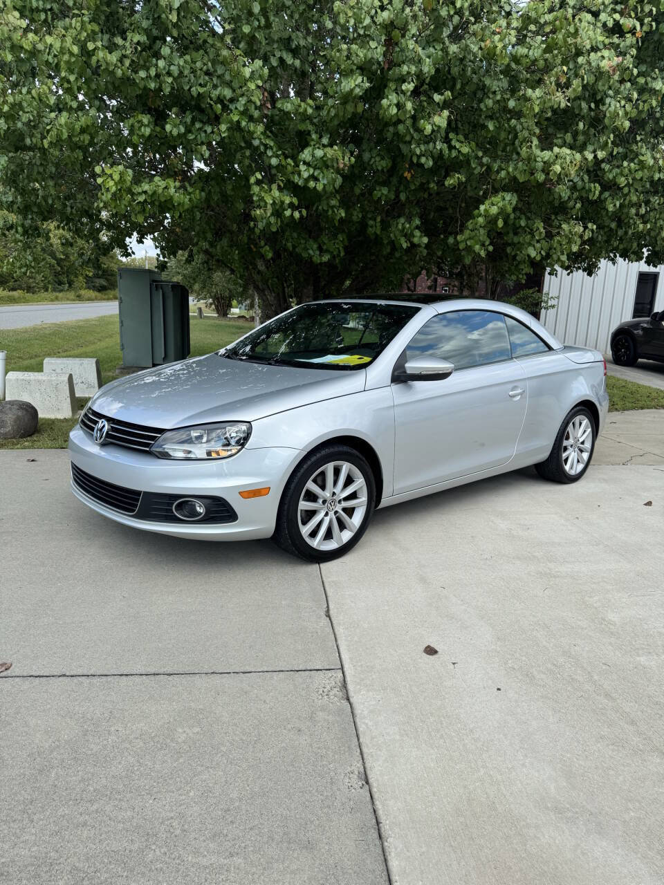 Used 2012 Volkswagen Eos Komfort image 1