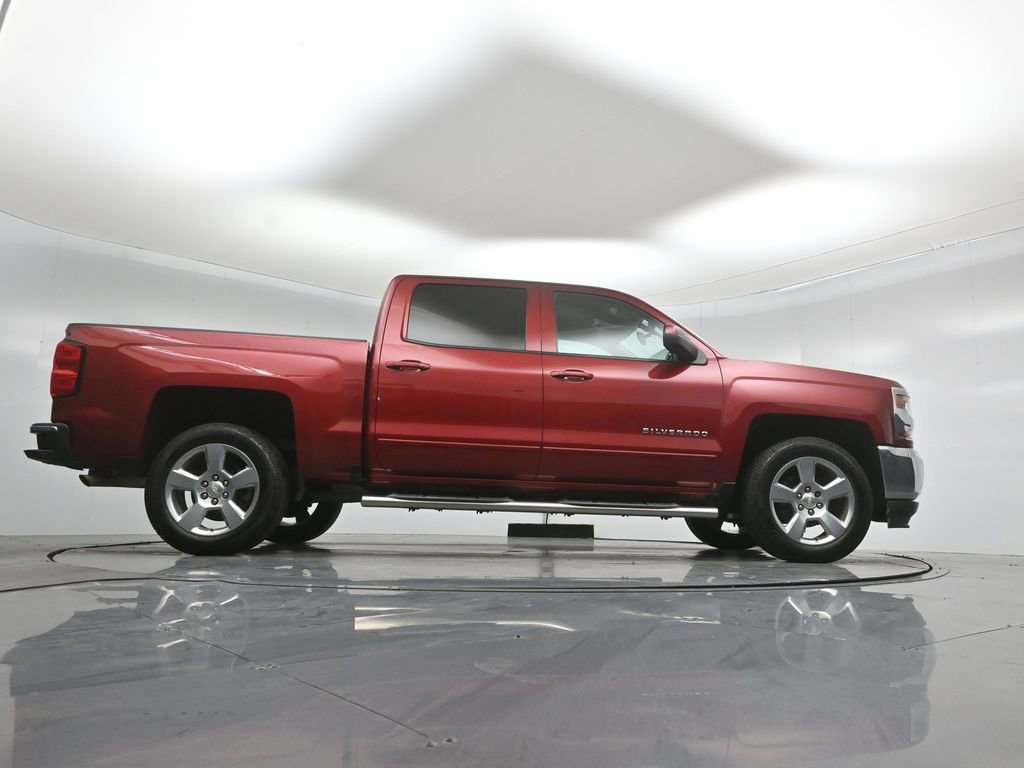 Used 2018 Chevrolet Silverado 1500 LT w/ All Star Edition image 45