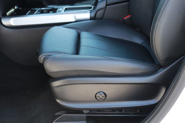 Used 2024 Mercedes-Benz EQB 250+ image 9