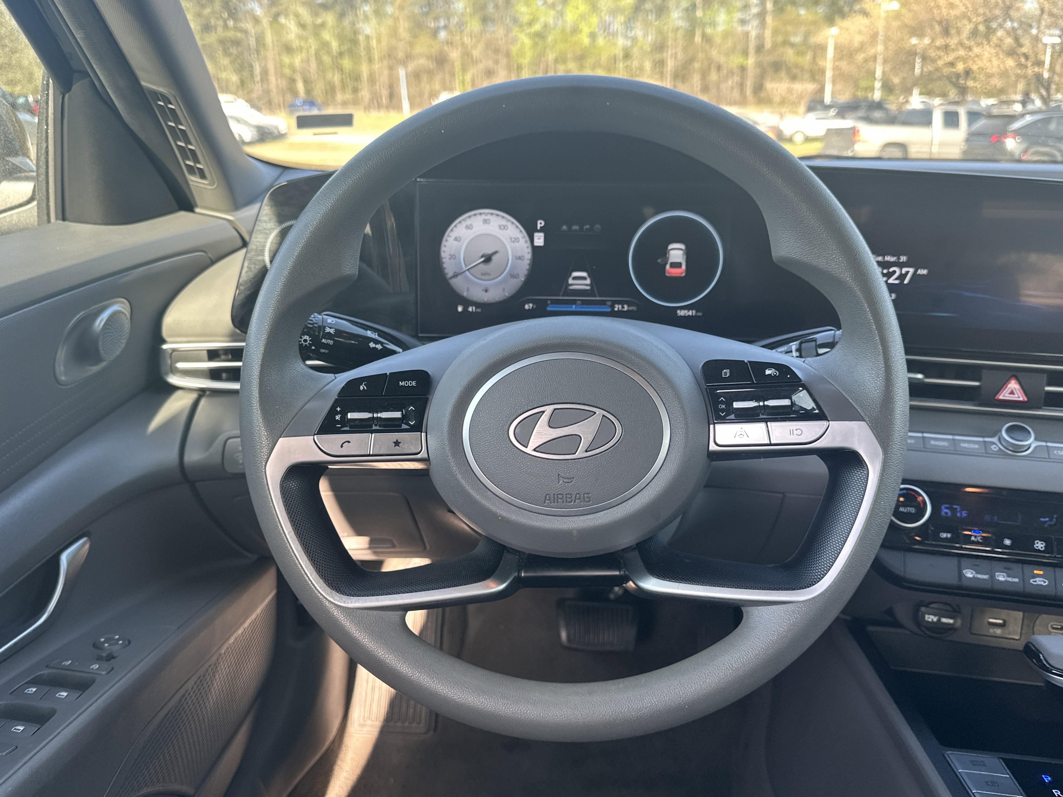 Used 2024 Hyundai Elantra SEL image 23
