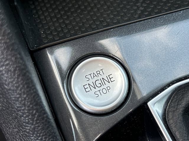Used 2024 Volkswagen Tiguan Wolfsburg Edition image 24