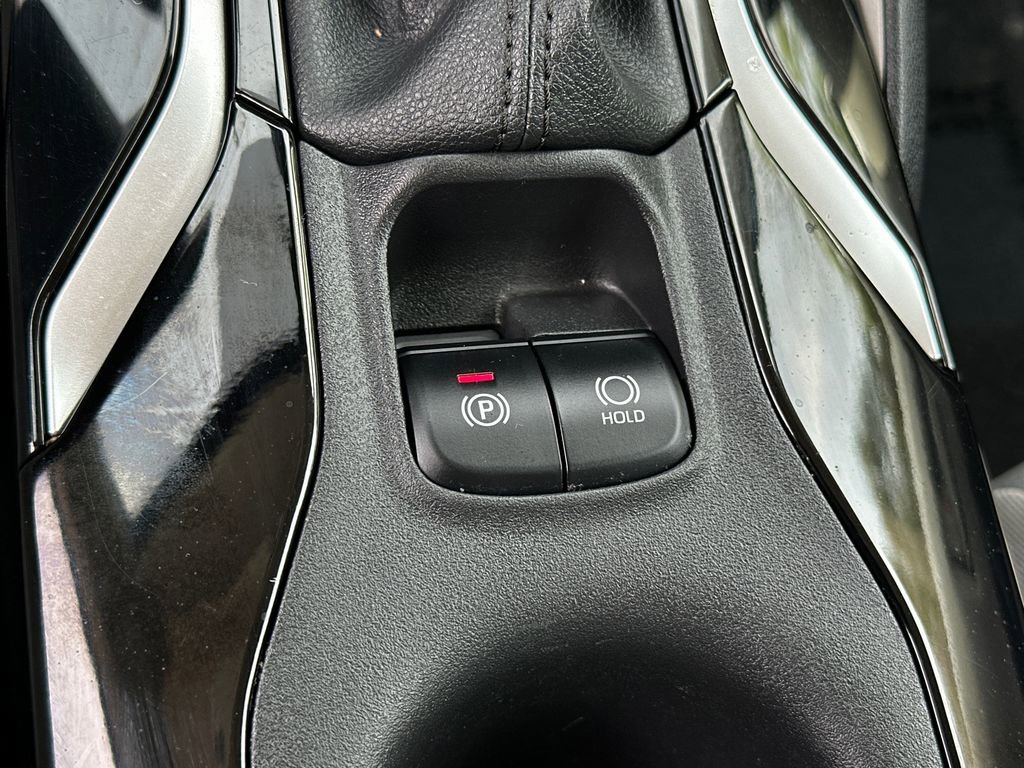 Used 2022 Toyota Corolla LE FWD image 24