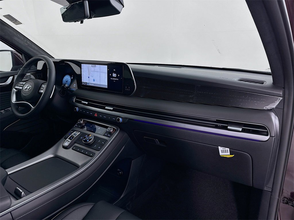 Used 2024 Hyundai Palisade Calligraphy image 32