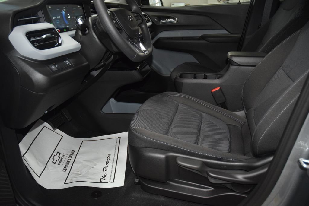 New 2027 Chevrolet Bolt LT FWD image 35