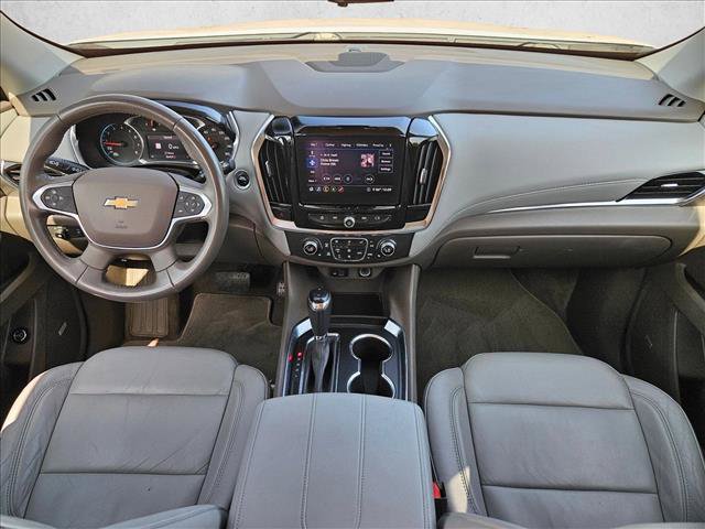 Used 2020 Chevrolet Traverse LT w/ LT Premium Package AWD/4WD image 17