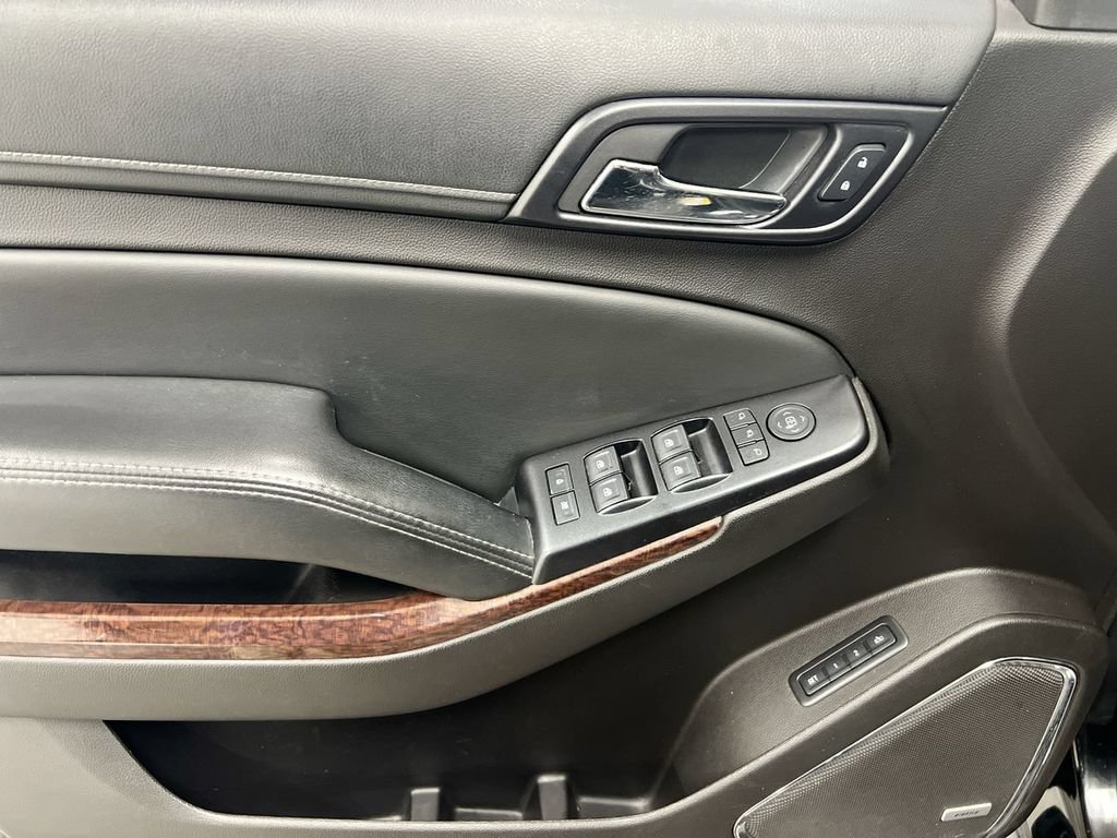 Used 2016 GMC Yukon SLT AWD/4WD image 21