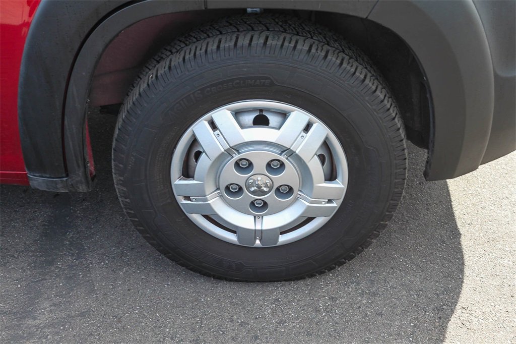 Used 2021 RAM ProMaster 2500 w/ Premium Appearance Group image 14