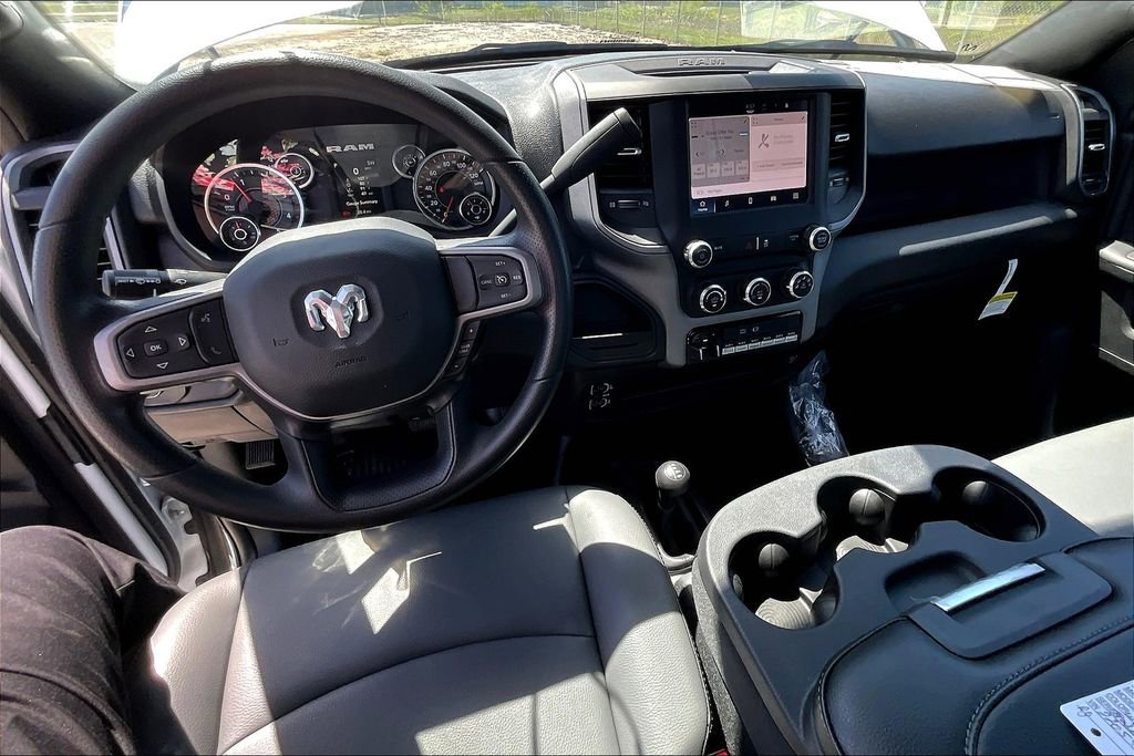 New 2024 RAM 3500 Tradesman image 9