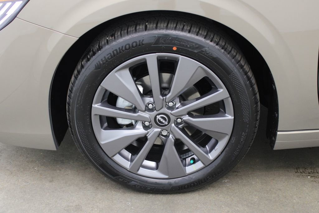 New 2026 Nissan Sentra SL w/ Floor Mat Package image 28