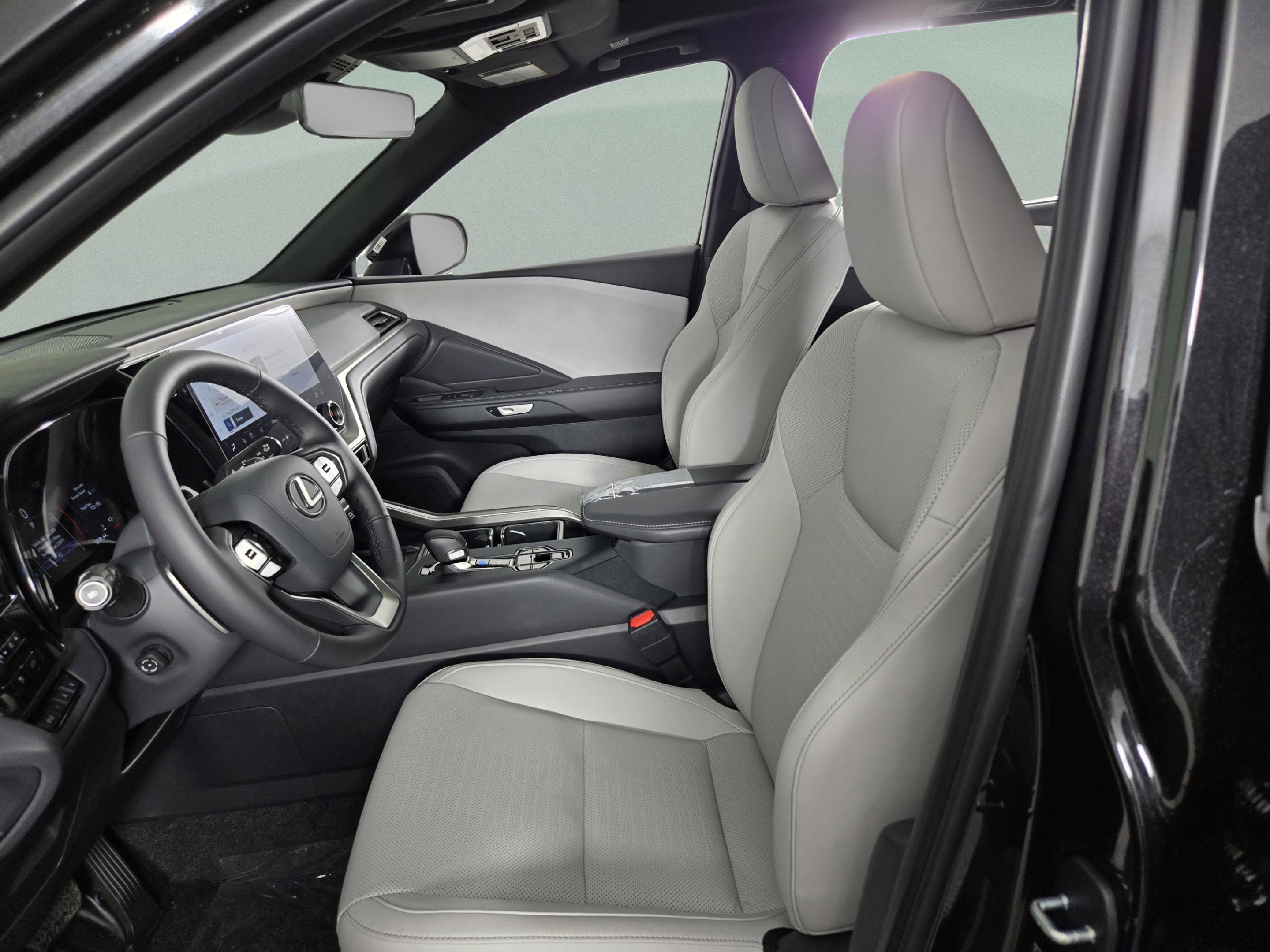 New 2026 Lexus TX 350 AWD image 28