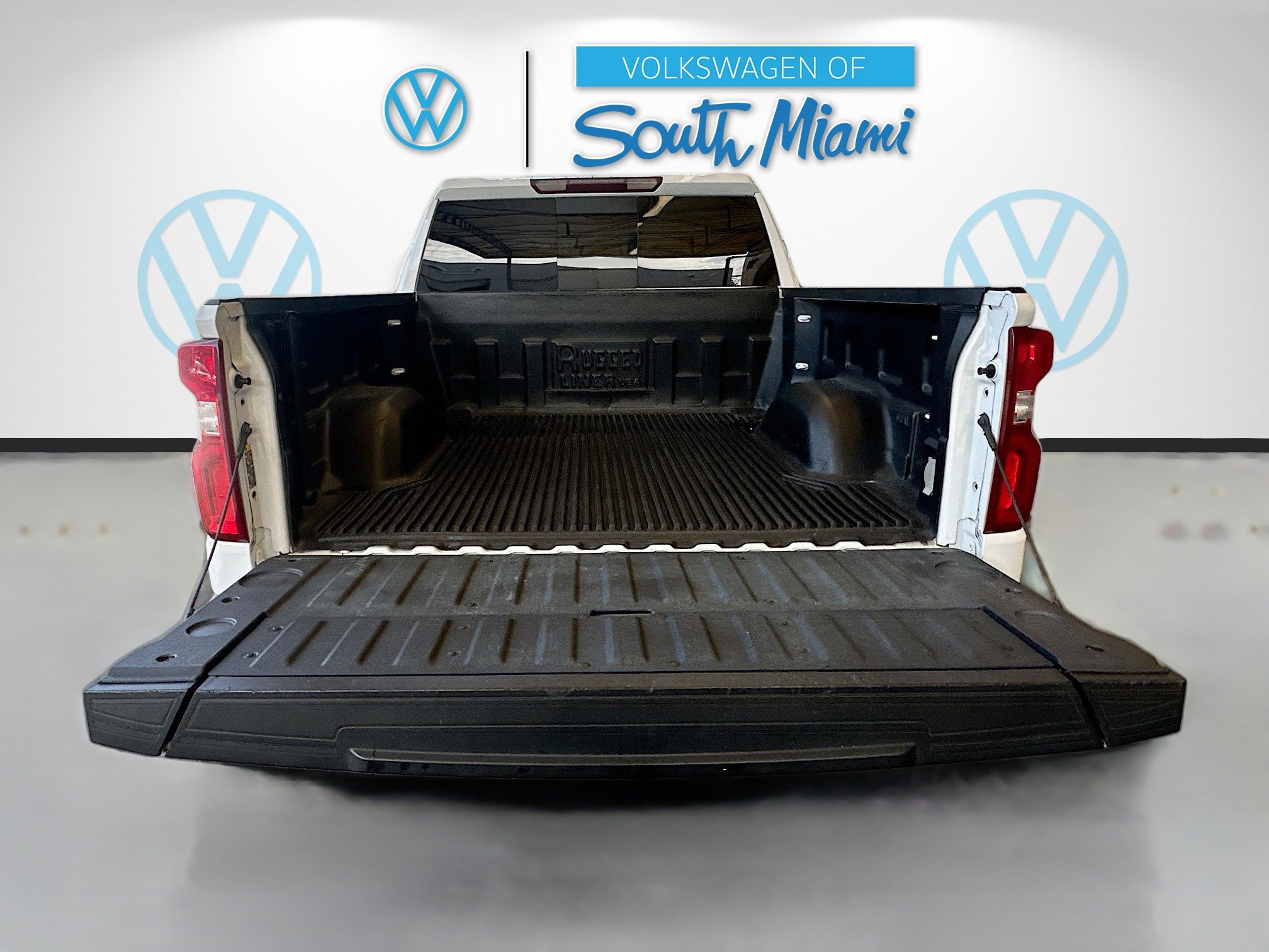 Used 2023 Chevrolet Silverado 1500 RST w/ Convenience Package II image 25