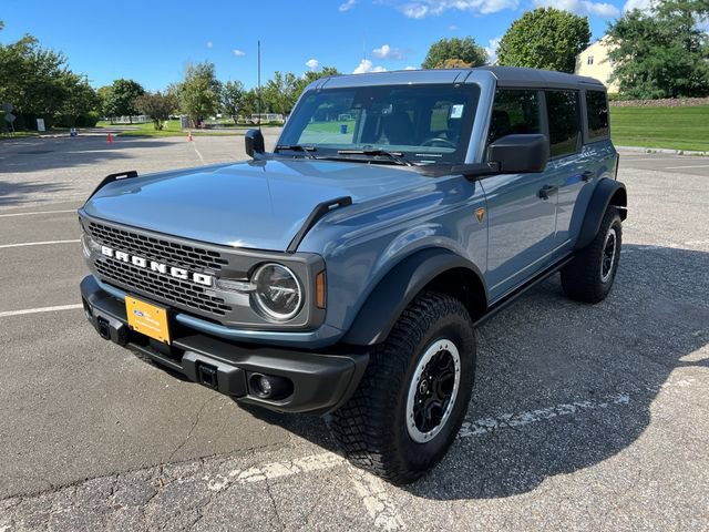 Used 2023 Ford Bronco Badlands w/ Sasquatch Package AWD/4WD image 5