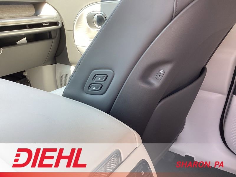 New 2026 Hyundai Ioniq 9 SEL AWD/4WD image 30