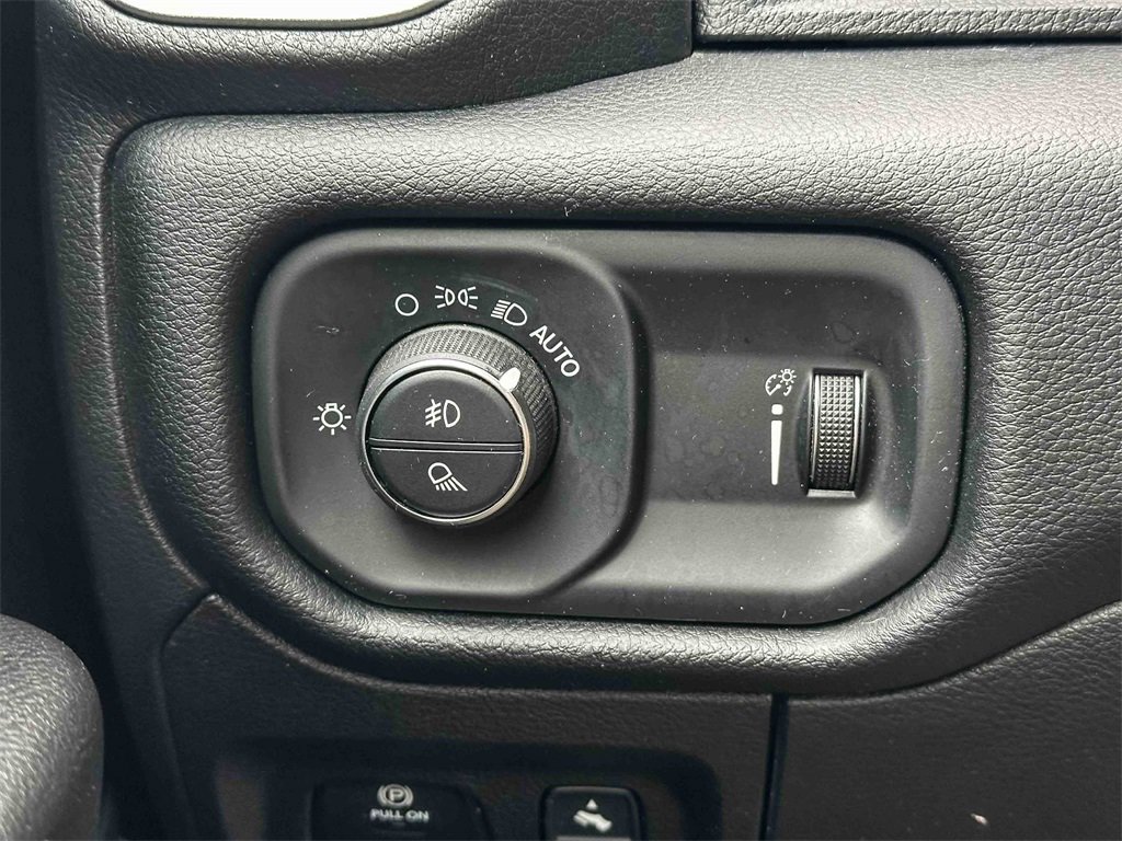 Used 2022 RAM 1500 Lone Star image 34