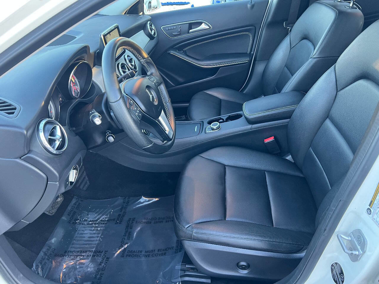 Used 2015 Mercedes-Benz GLA 250 4MATIC w/ Multimedia Package image 16