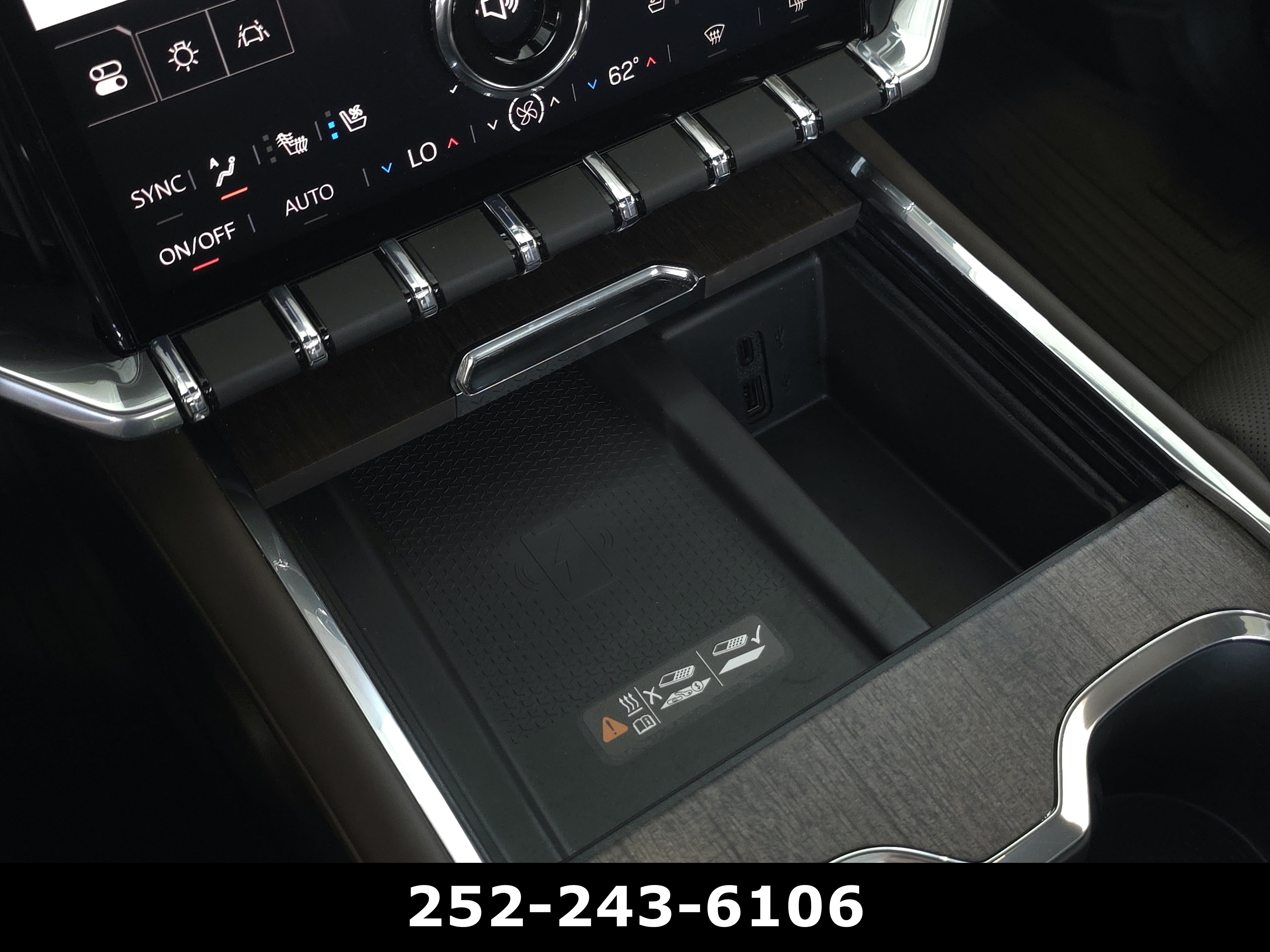 Used 2026 GMC Acadia Denali Ultimate w/ LPO, Floor Liner Package AWD/4WD image 15