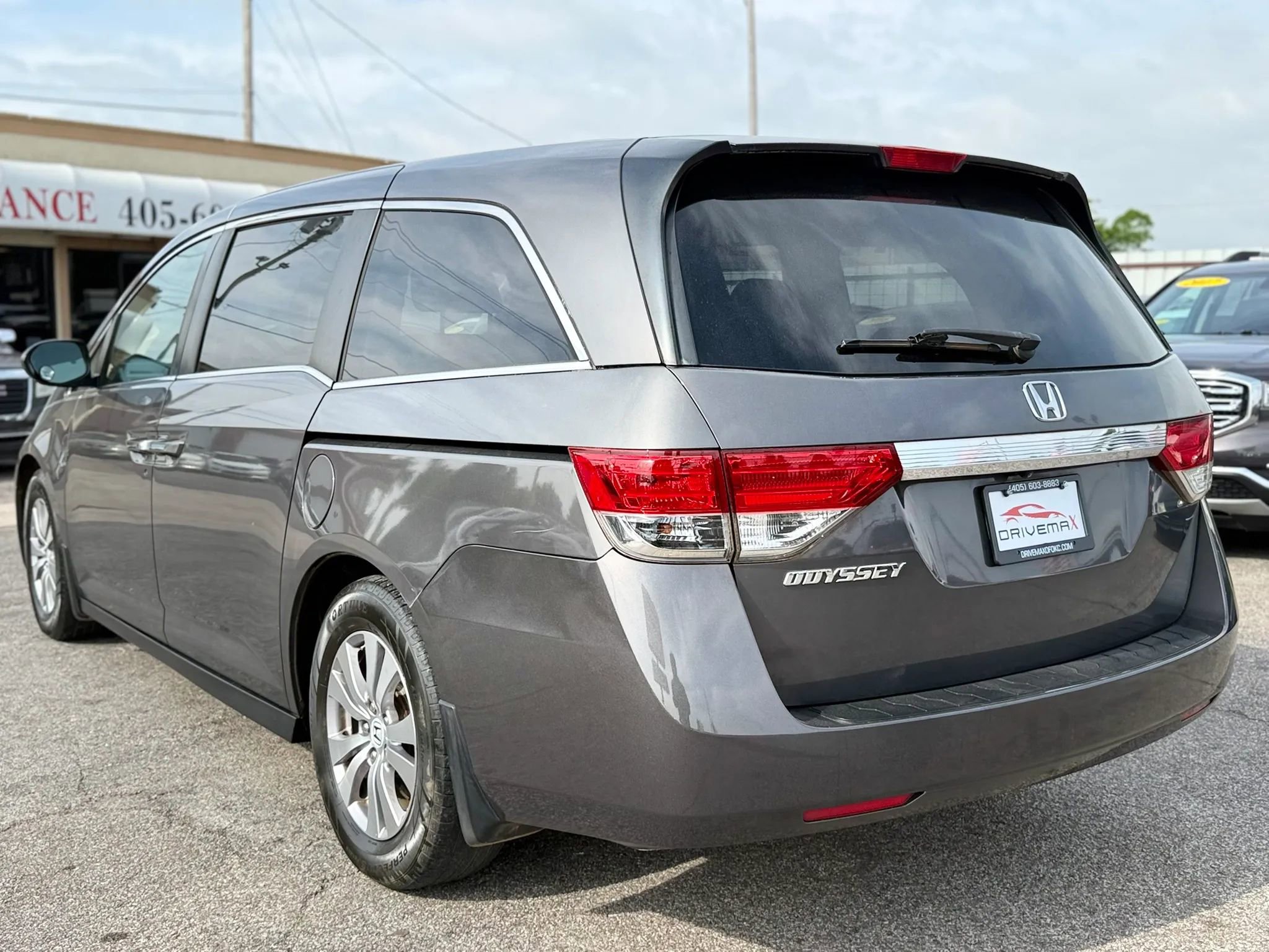 Used 2014 Honda Odyssey EX image 9