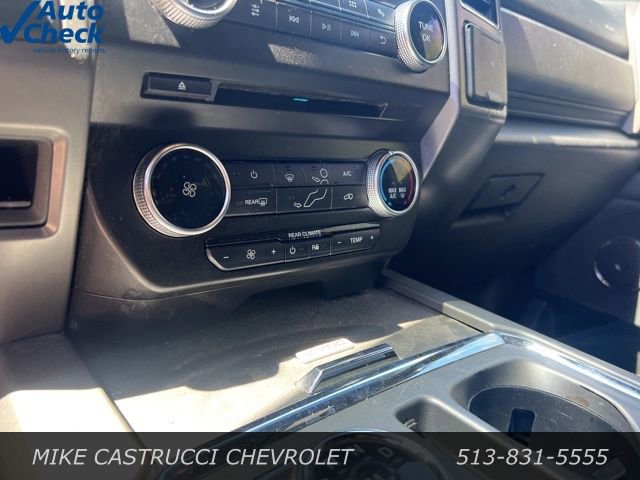 Used 2018 Ford Expedition XLT w/ Cargo Package image 8