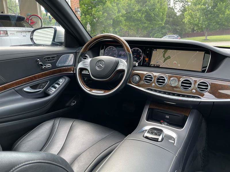 Used 2015 Mercedes-Benz S 550 4MATIC Sedan image 33