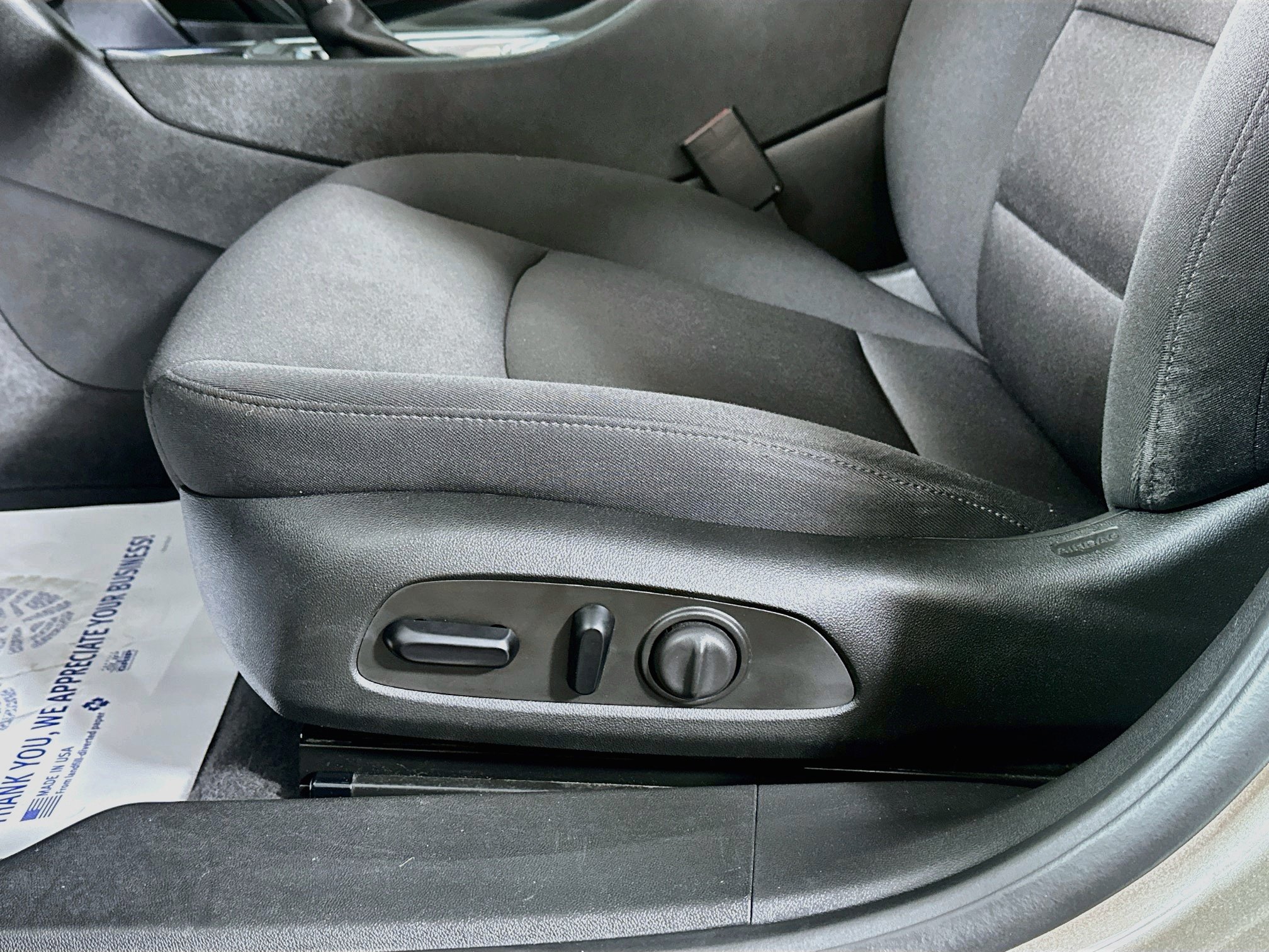 Used 2023 Chevrolet Malibu LT FWD image 18