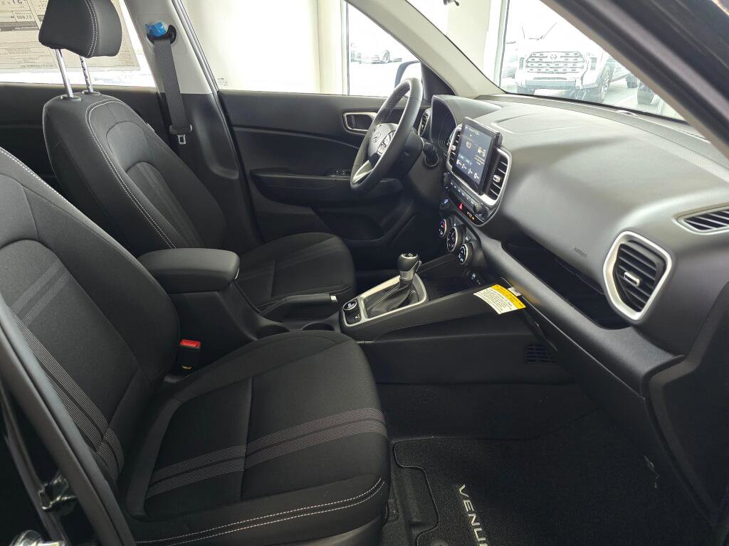 New 2026 Hyundai Venue SEL FWD image 42