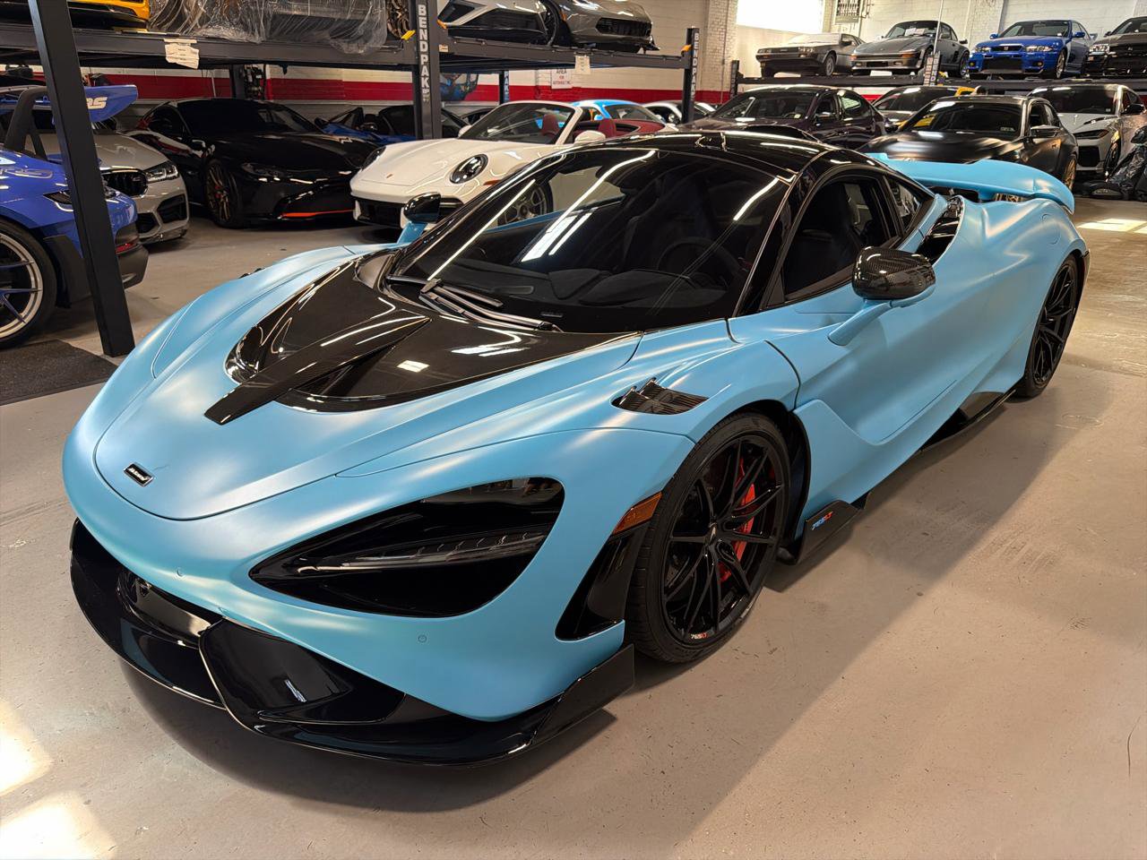 Used 2021 McLaren 765LT RWD image 10