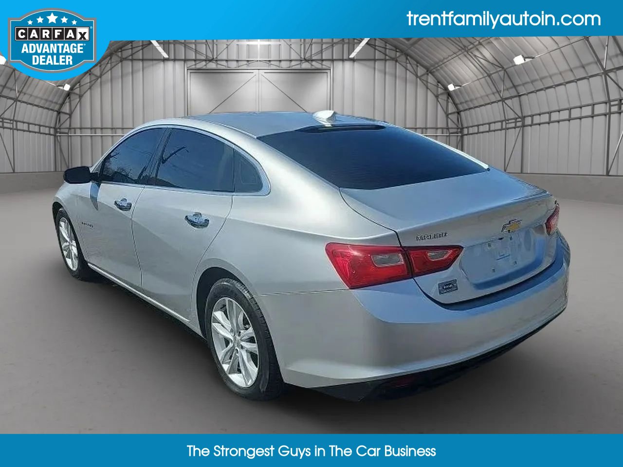 Used 2017 Chevrolet Malibu LT w/ Leather Package image 4