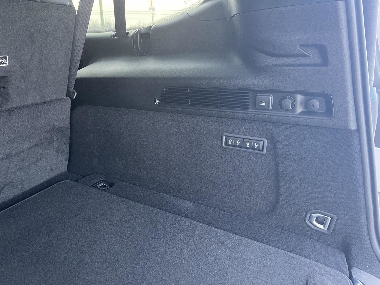 New 2026 Jeep Grand Wagoneer L Summit w/ Premium Group III image 35