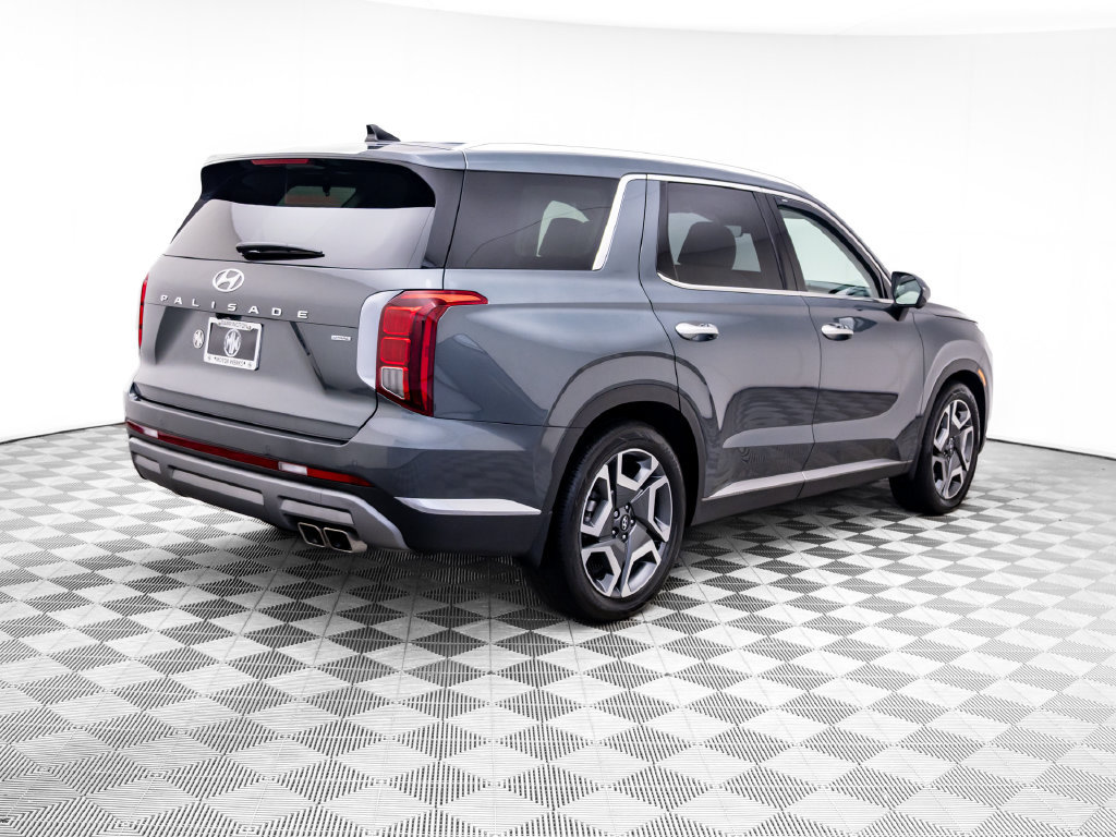 Used 2023 Hyundai Palisade Limited AWD/4WD image 7