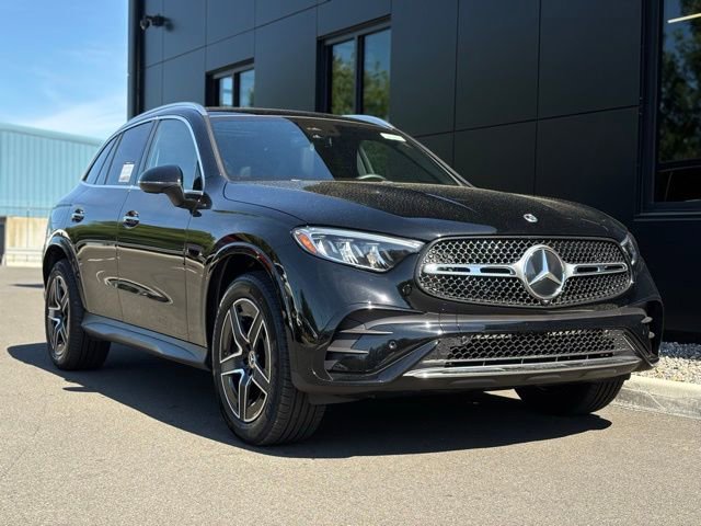 Used 2026 Mercedes-Benz GLC 300 4MATIC image 9