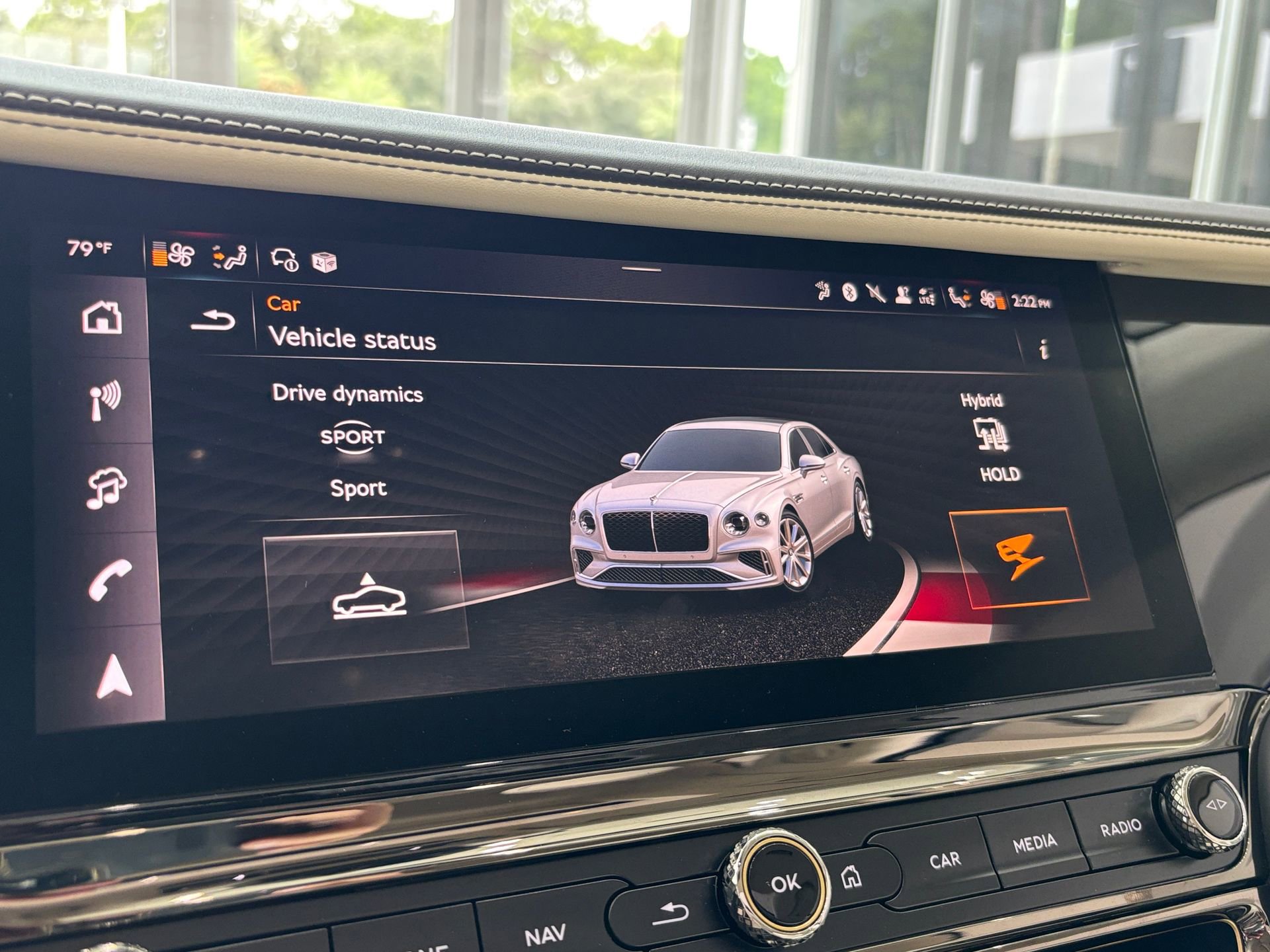 New 2025 Bentley Flying Spur Plug-In Hybrid image 54