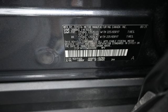 Used 2025 Toyota RAV4 XLE AWD/4WD image 15