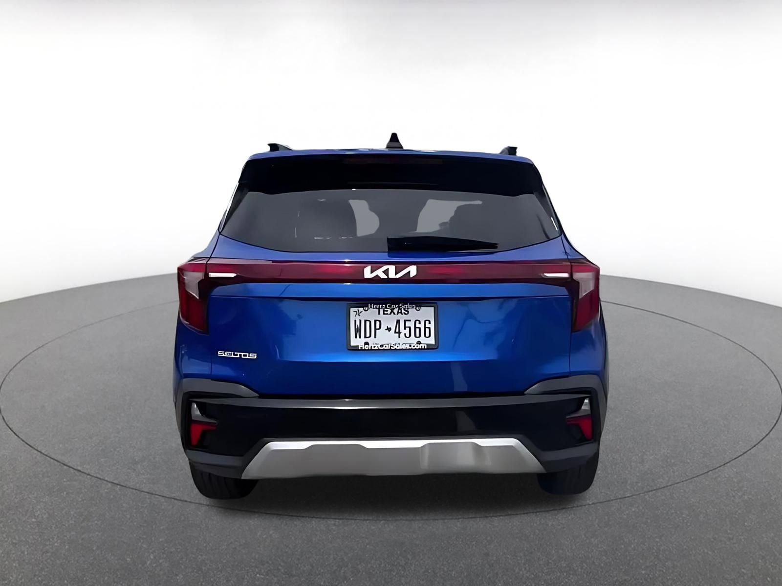 Used 2025 Kia Seltos S image 12