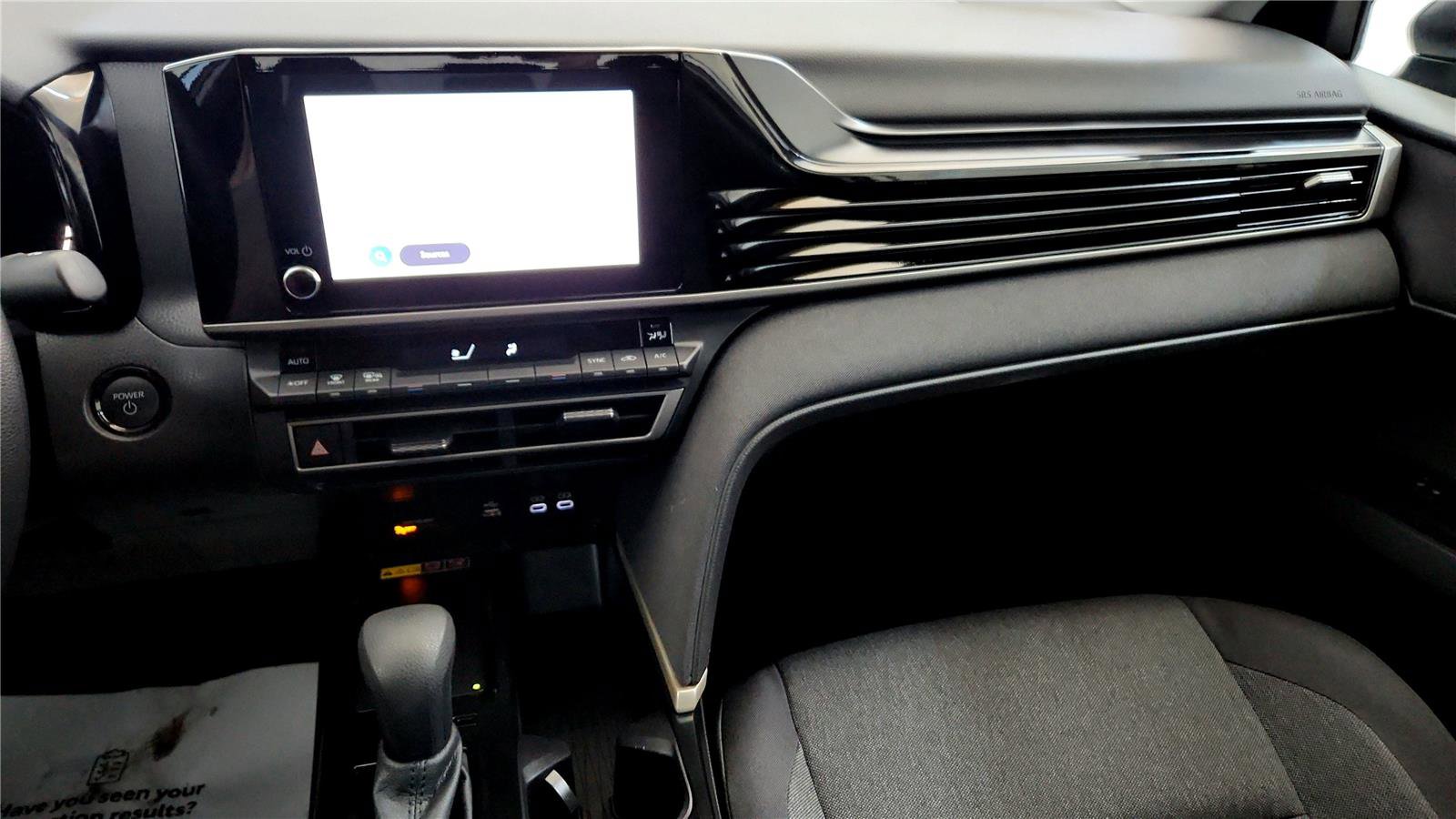 Used 2025 Toyota Camry LE image 29