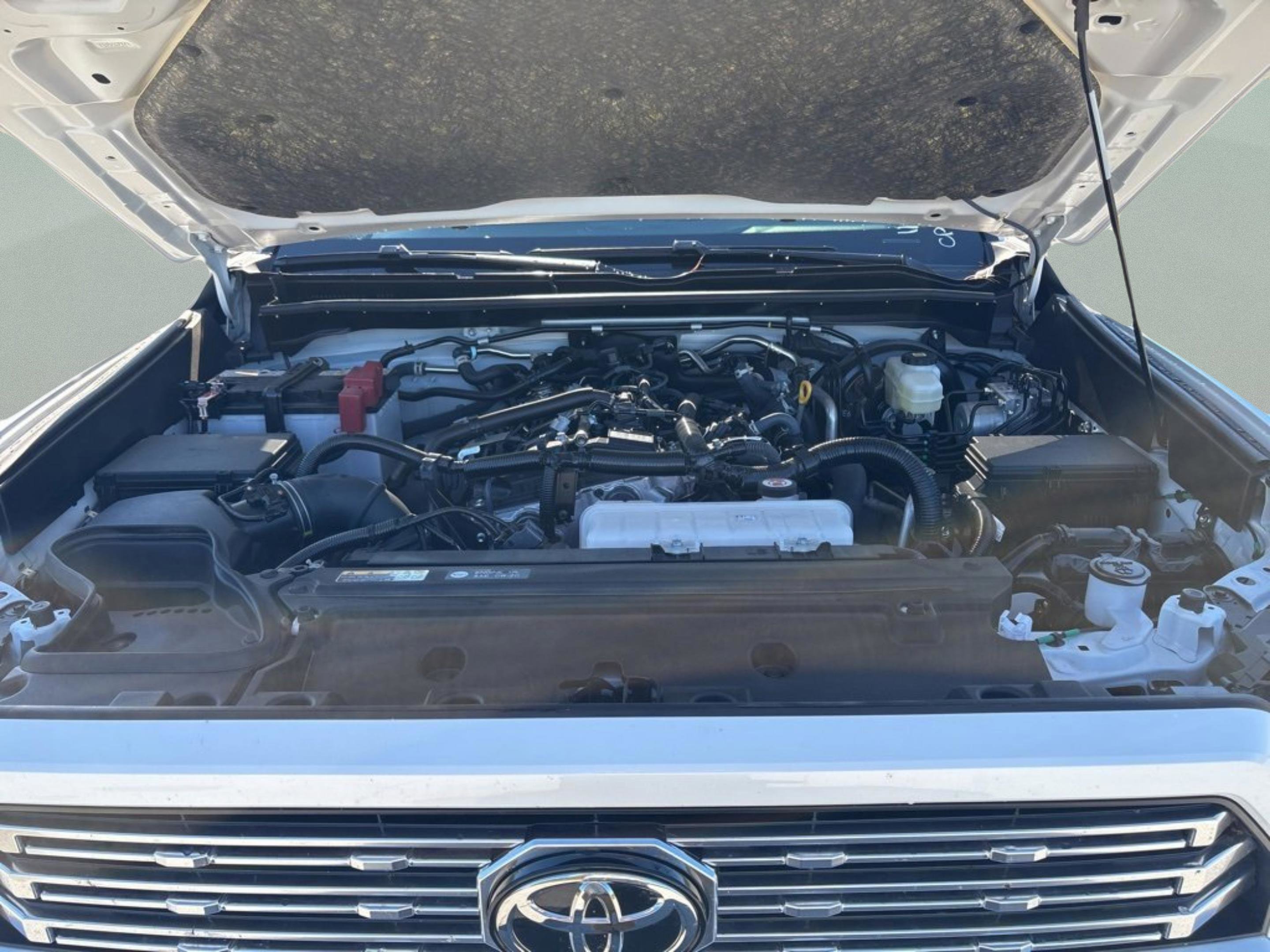 Used 2025 Toyota 4Runner Limited image 30