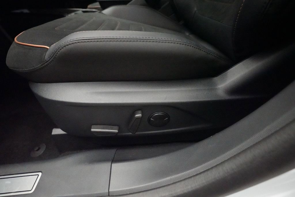 Used 2021 Ford Mustang Mach-E GT AWD/4WD image 29