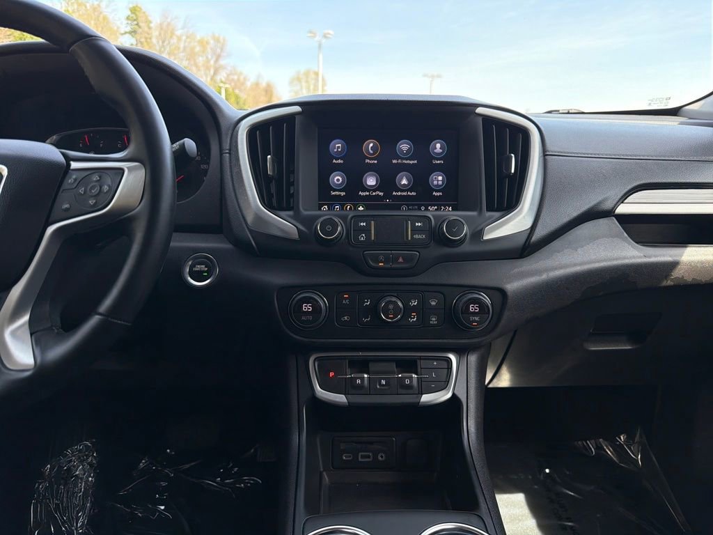 Used 2024 GMC Terrain SLT image 22