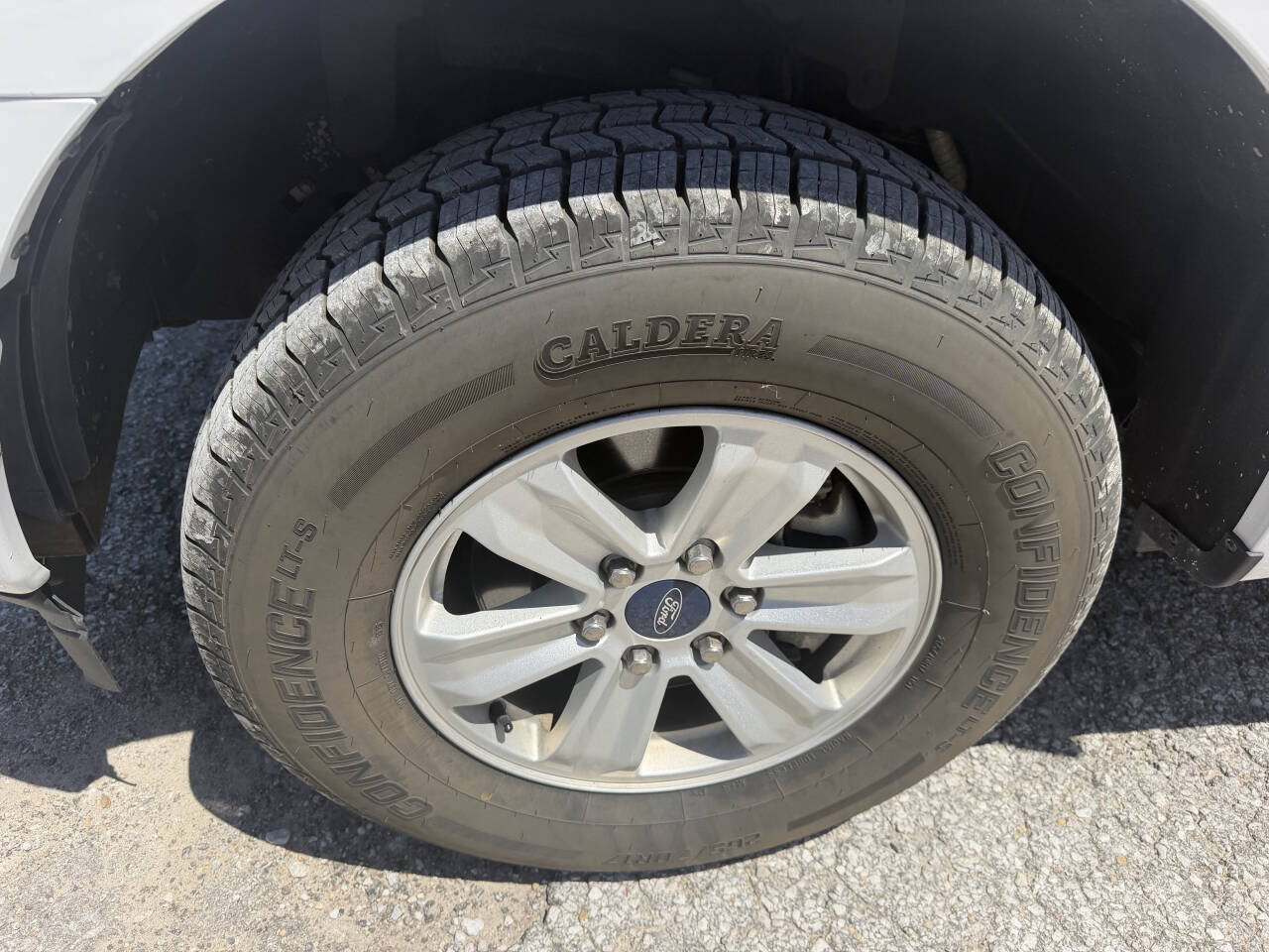 Used 2018 Ford F150 XL w/ Equipment Group 101A Mid AWD/4WD image 9
