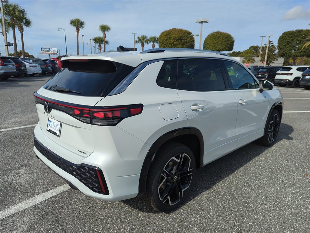 New 2026 Volkswagen Tiguan SEL R-Line image 6