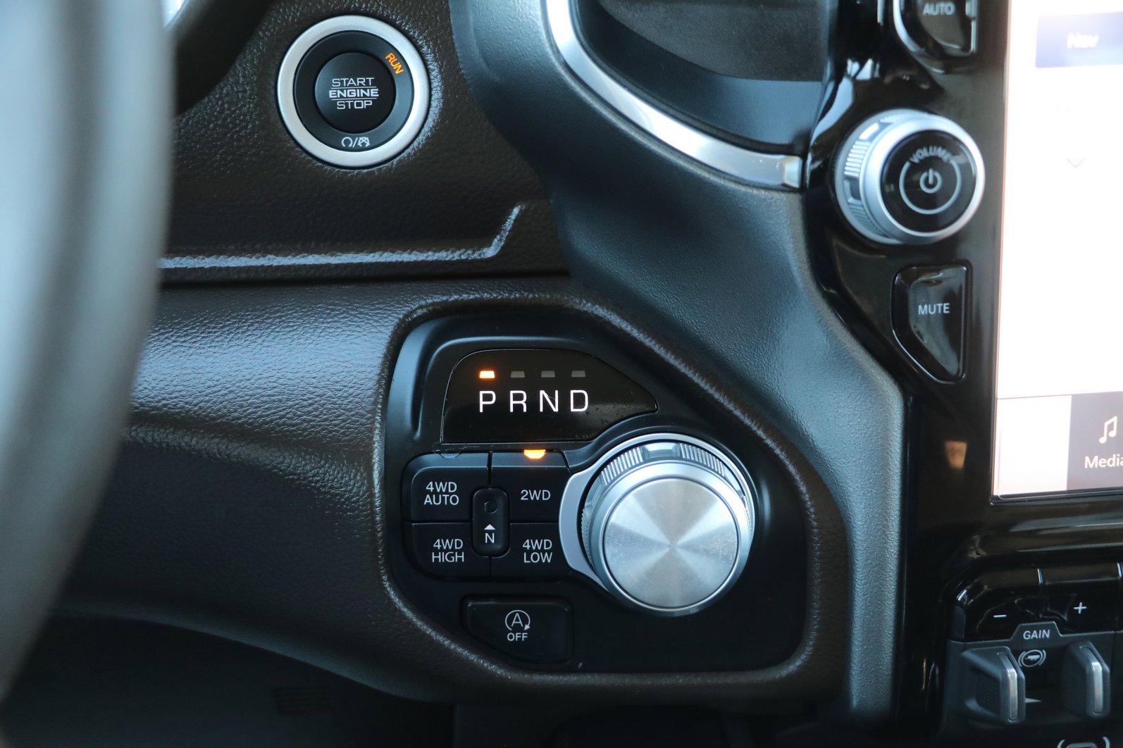 Used 2026 RAM 1500 Laramie w/ Laramie Southwest Edition image 24