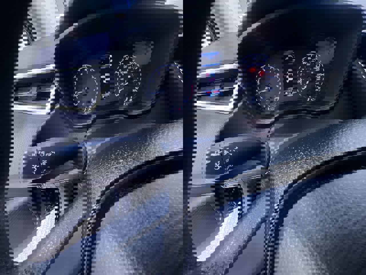 Used 2024 Toyota Corolla LE image 18