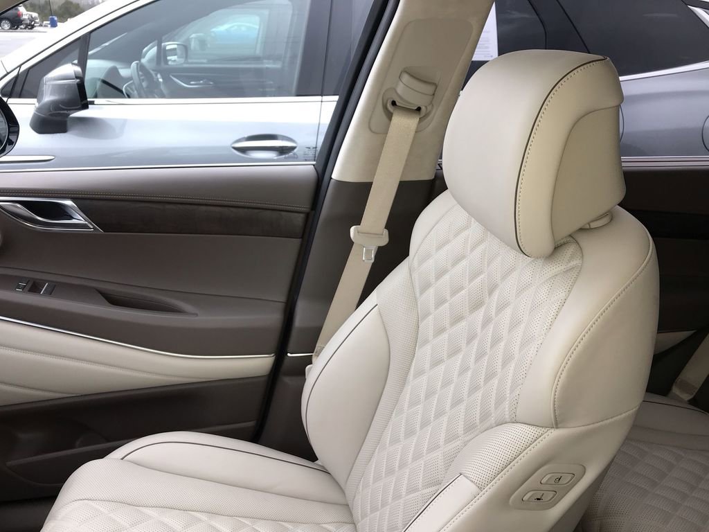 Used 2024 Genesis GV80 3.5T Advanced w/ Prestige Package AWD/4WD image 24