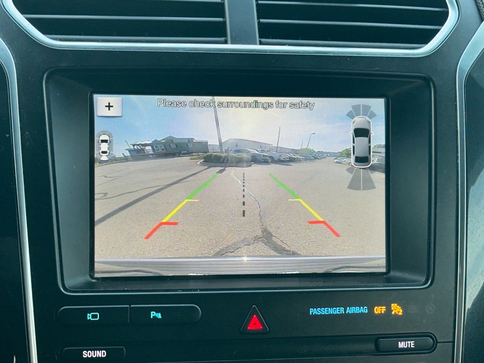 Used 2019 Ford Explorer Limited w/ Class III Trailer Tow Package AWD/4WD image 13