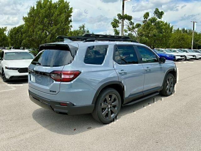 New 2026 Honda Pilot Sport image 6