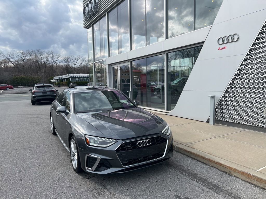 Used 2023 Audi A4 2.0T Premium w/ Convenience Package image 2