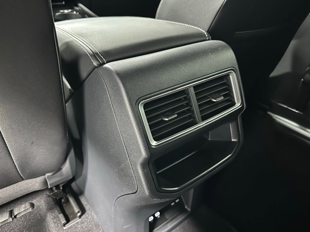 Used 2025 Volkswagen Atlas Cross Sport SE image 51