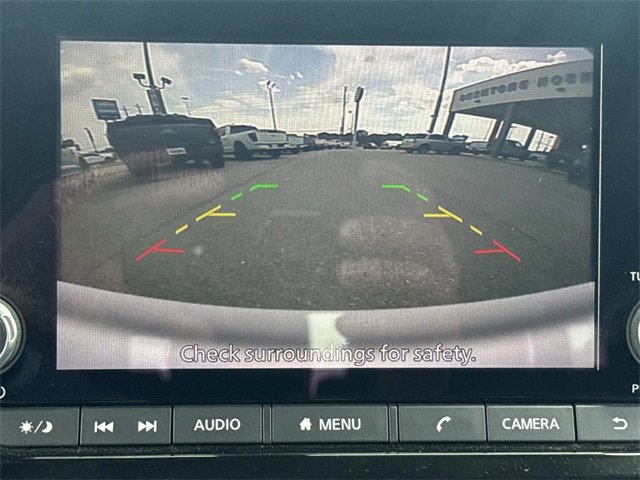 Used 2022 Nissan Pathfinder SV image 25