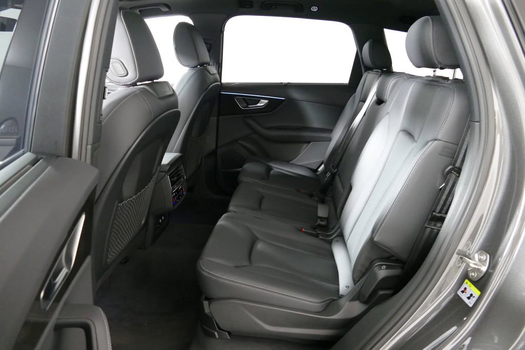 New 2026 Audi Q7 3.0T Premium Plus AWD/4WD image 4